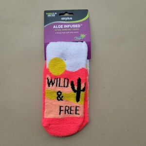 AirPlus Women's Aloe & Vitamin E Infused Ultra Comfort Socks Wild & Free Cactus